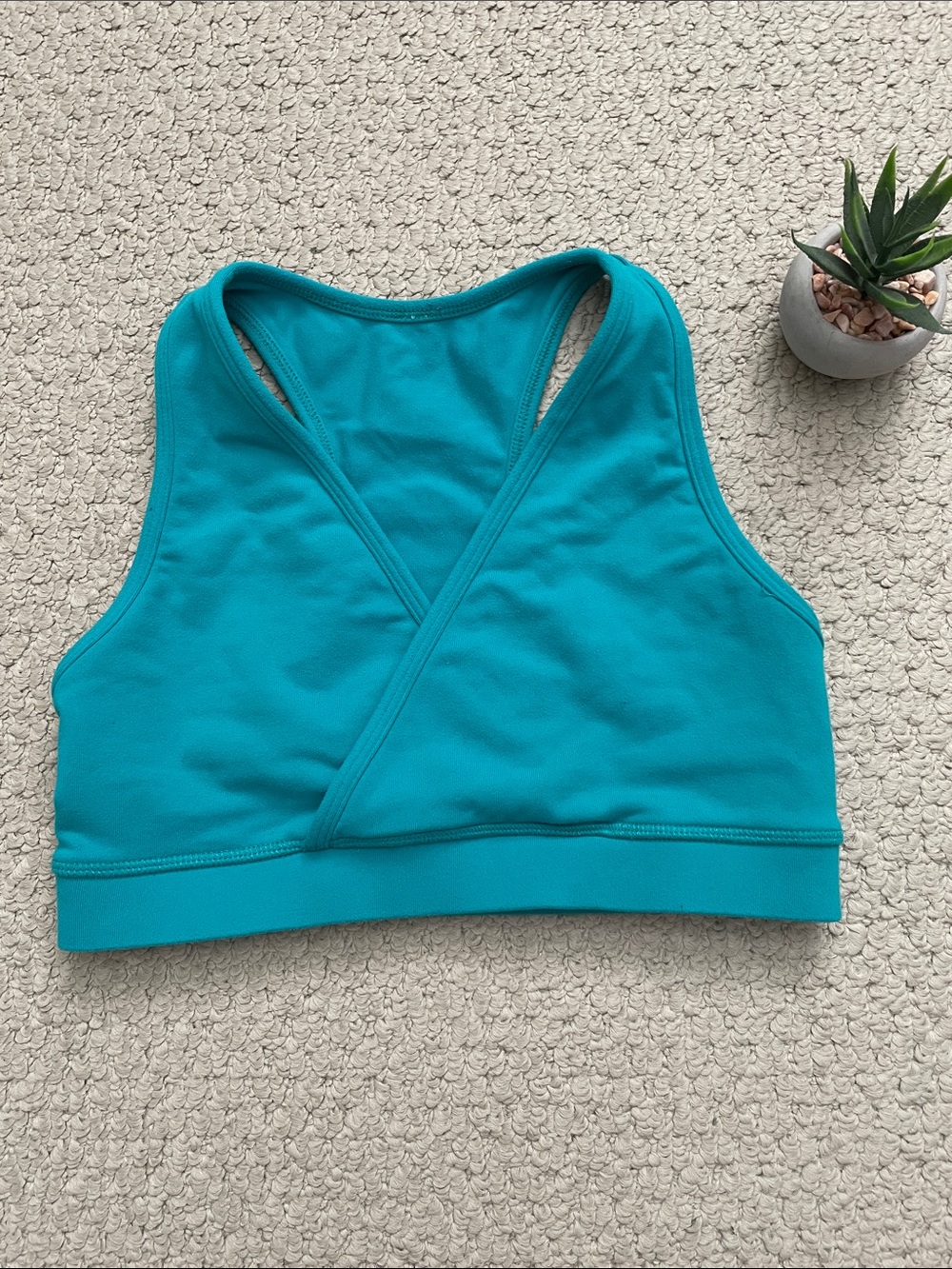 Lululemon deep v bra blue green